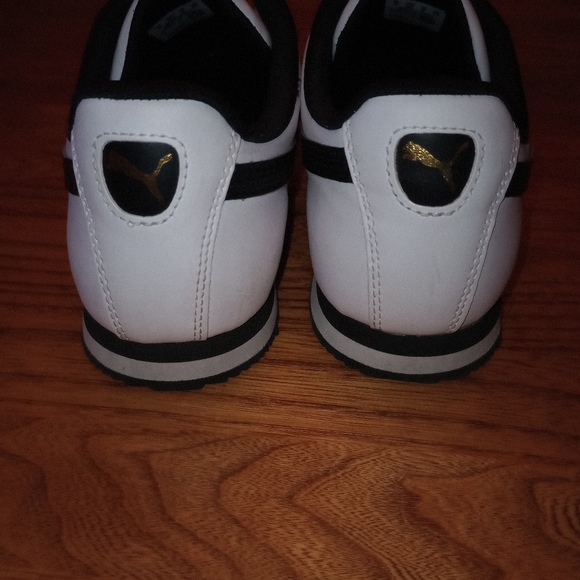 Puma Roma Sneakers - Picture 3 of 7